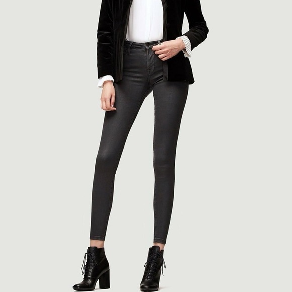 Frame Denim Denim - FRAME Denim Le High Skinny Jean in Stone Coated - 31